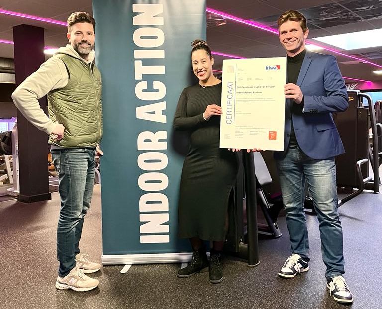Kiwa ISA Sport uitreiking certificaat Indoor Action Arnhem 2.jpg