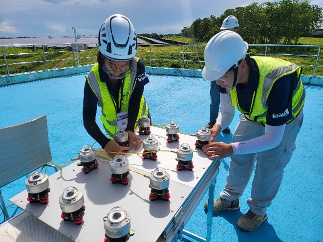 Kiwa ExTEL - 菲律賓OPC日照計現地校正。圖/艾思特能源提供.jpg